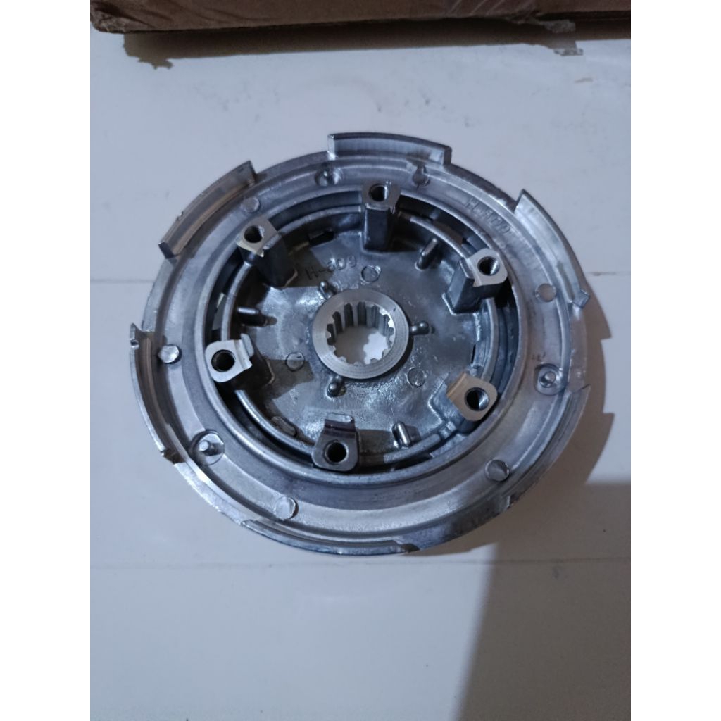 rumah kampas kopling vega zr lama