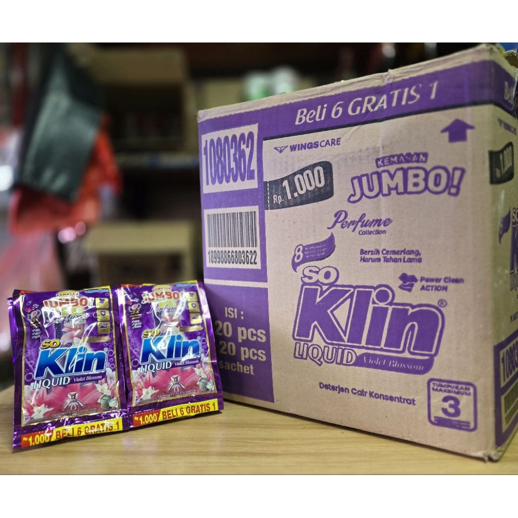 Soklin Liquid / Detergent cair sachet jumbo 1 karton