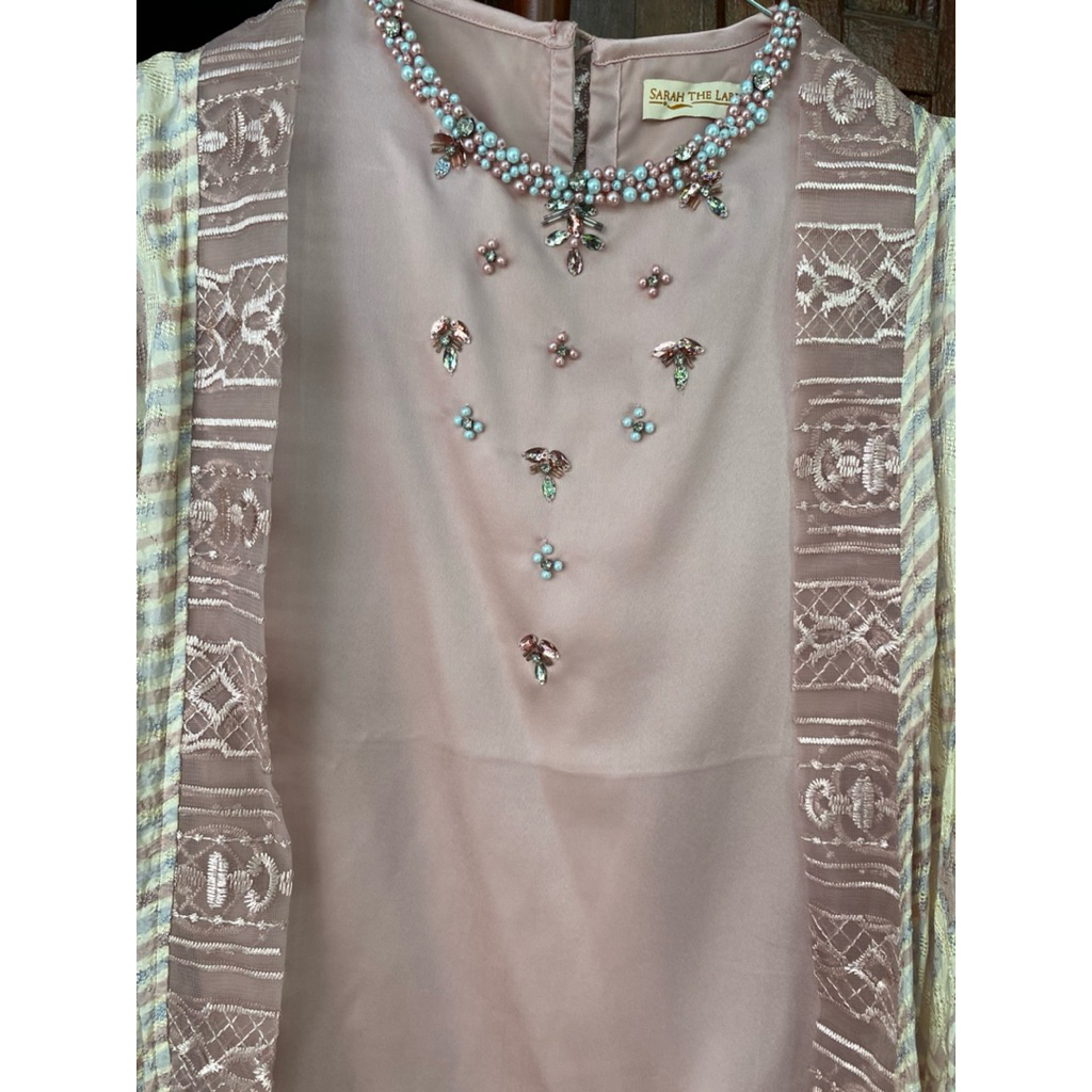 preloved nadine set sarah the label