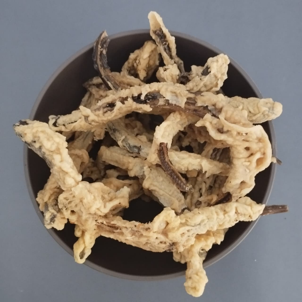 Kripik Belut | Keripik Belut Gurih | Cemilan Gurih Kripik Belut Goreng Tepung | Aneka Cemilan dan Sn