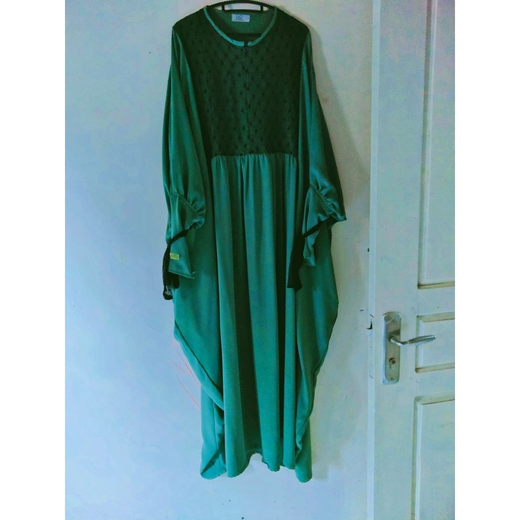 preloved Almina by sofni