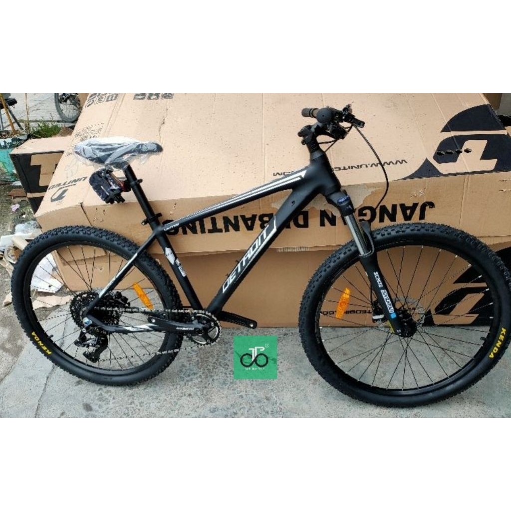 Sepeda MTB 27.5" United Detroit 6.1 (TA, 12speed)