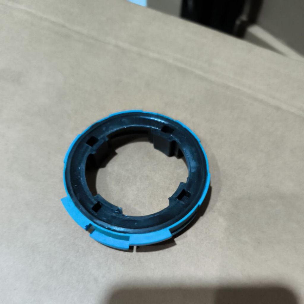 karet dudukan dinamo dryer speedqueen ipso