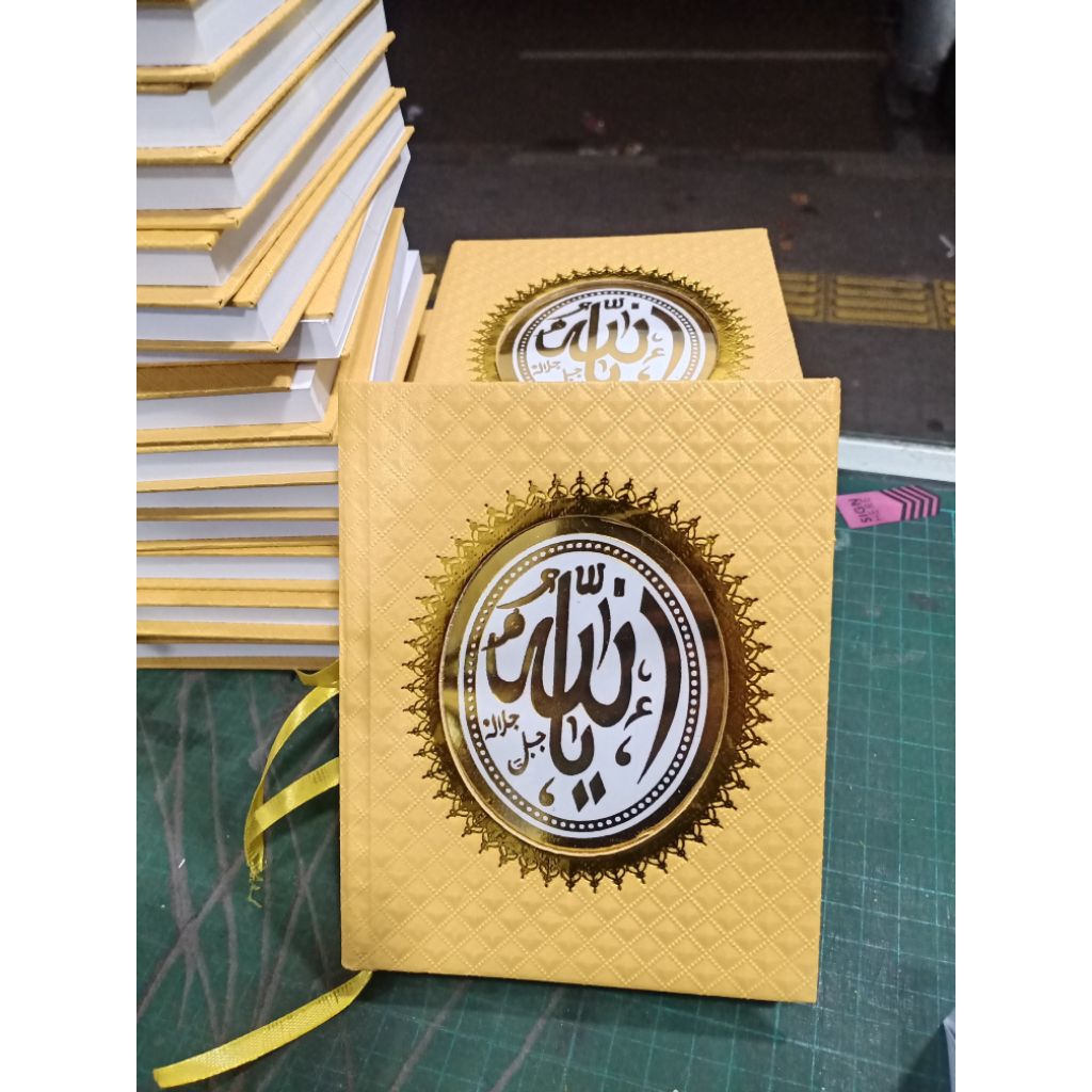 Buku Yasin Hard Cover 148 hlmn HVS