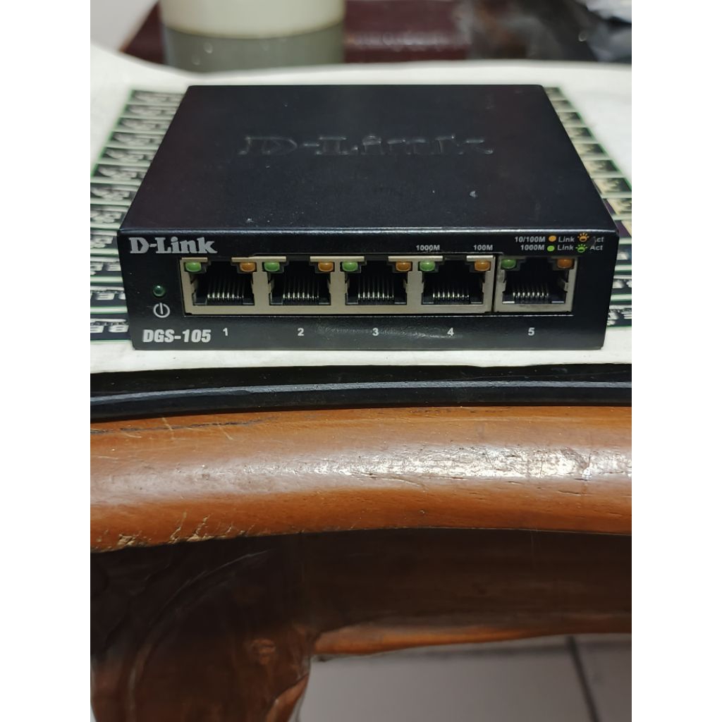Terminal line Ethernet DGS-105 D-LInk