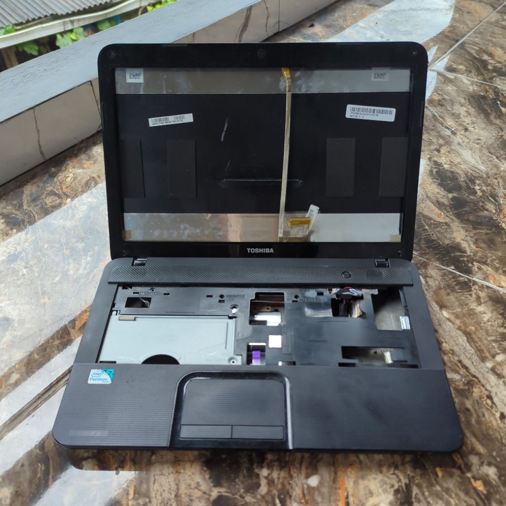 Casing Kesing Case Laptop Thosiba C800 C800D C840 L800 L800D Fullset Original