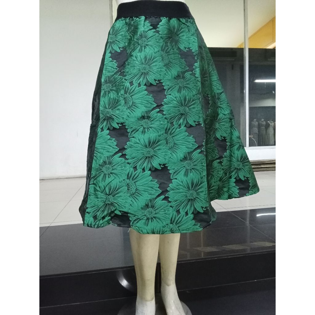 ROK MIDI ROK MAYUNG BAHAN JAGUAR TEBAL MEWAH PINGGANG KARET KELILING PANJANG 70 WARNA HIJAU BOTOL ME