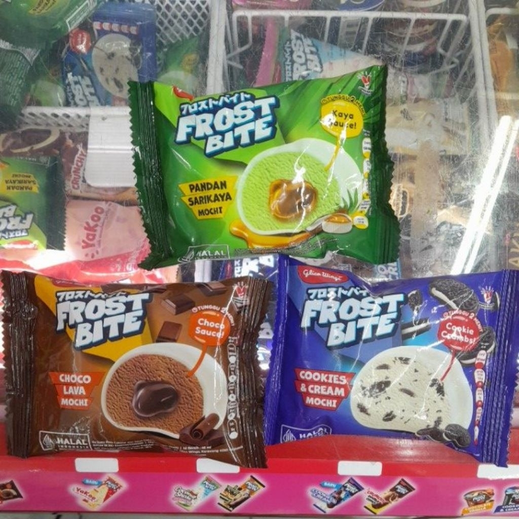 Glico Wings Frost Bite Mochi ice cream es krim rasa PANDAN SRIKAYA / STRAWBERRY / COOKIES CREAM / CO