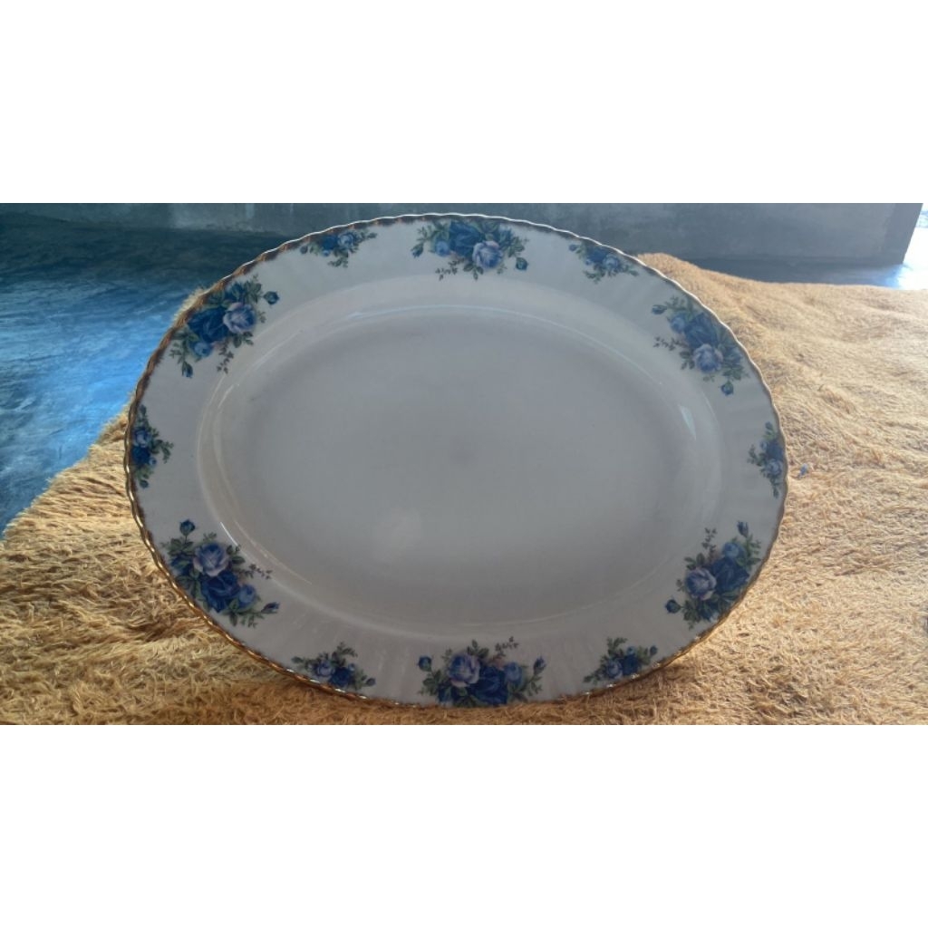 ROYAL ALBERT OVAL DISH L / PIRING BESAR