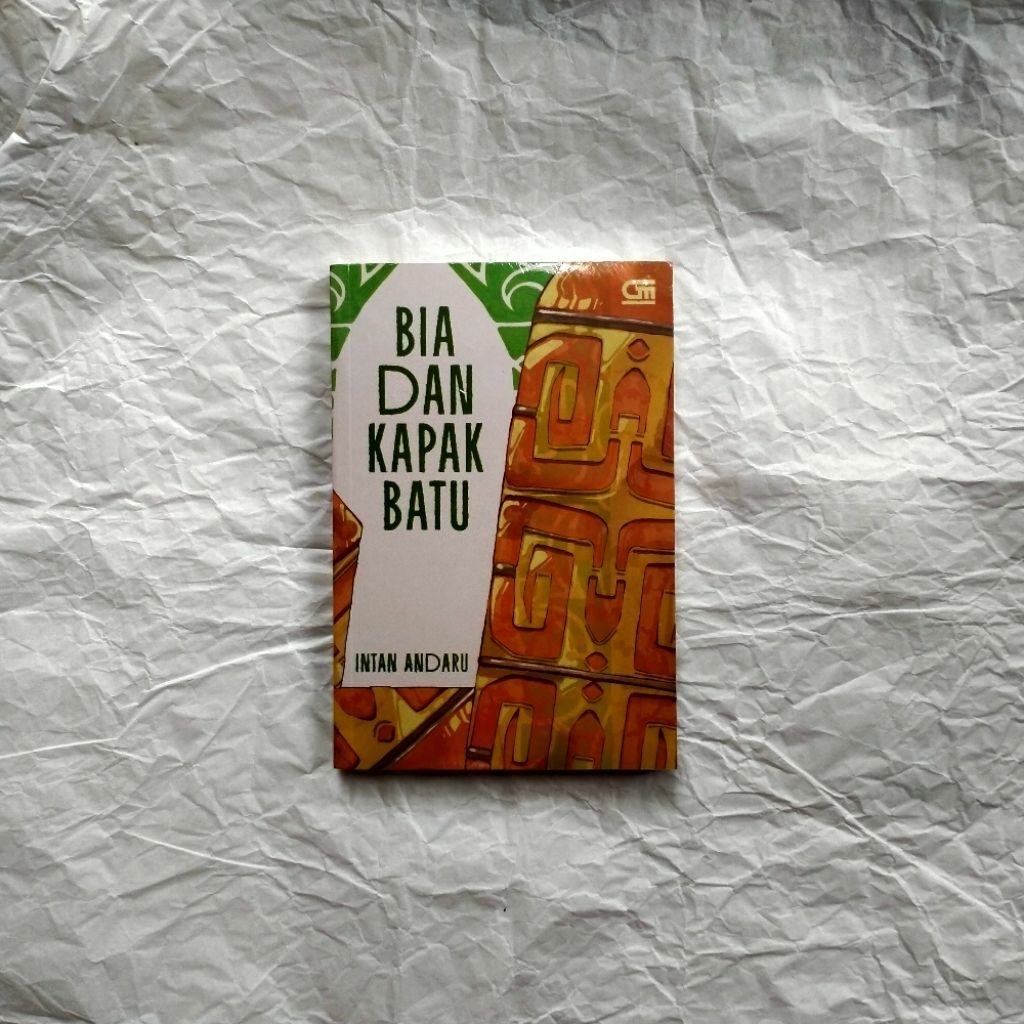 Bia dan Kapak Batu Intan Andaru novel indonesia Papua original