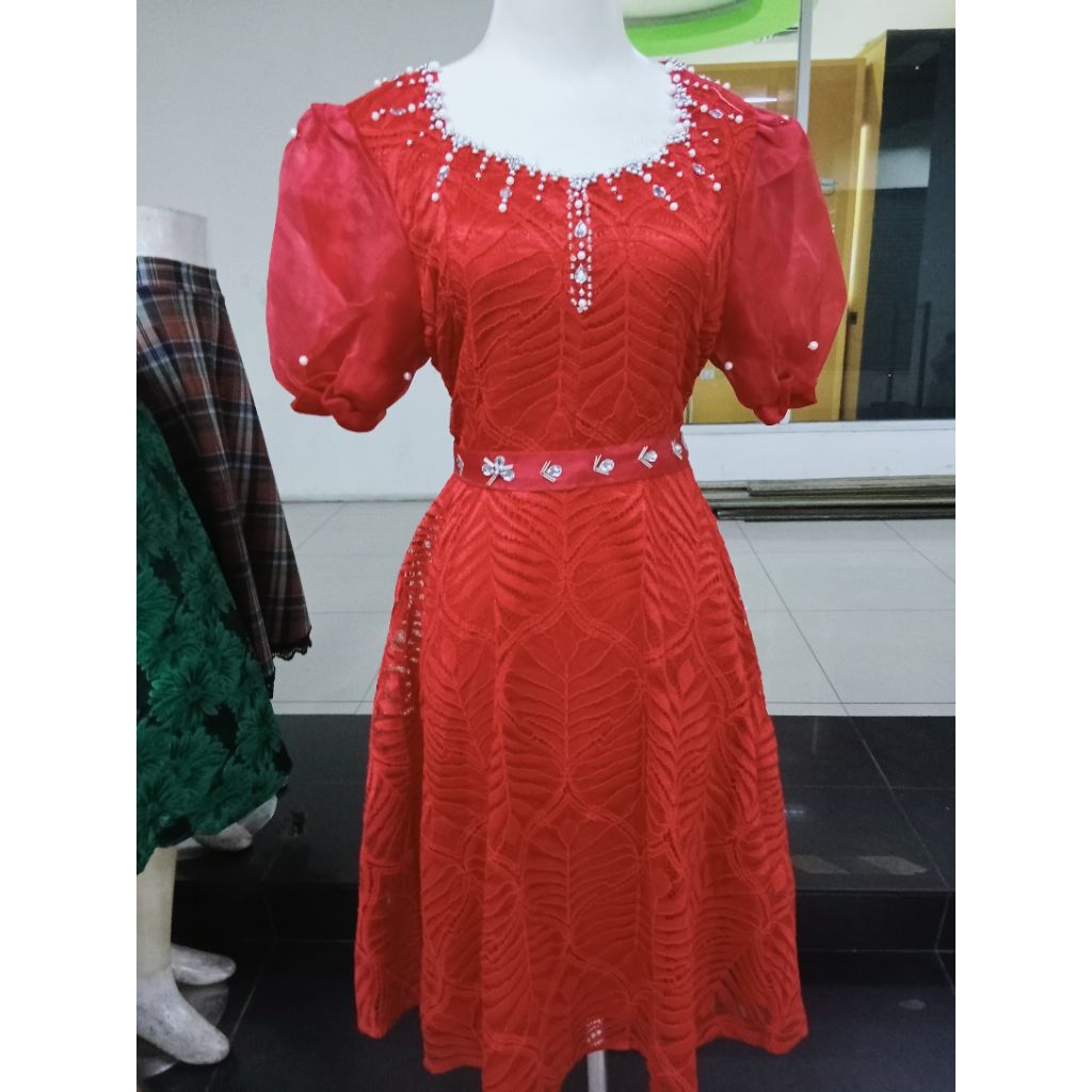 MIDI DRESS FULL BROKAT GLITER MIX PAYET LENGAN BALON BAHAN KACA  IKAT PINGGANG BISA DILEPAS WARNA HI