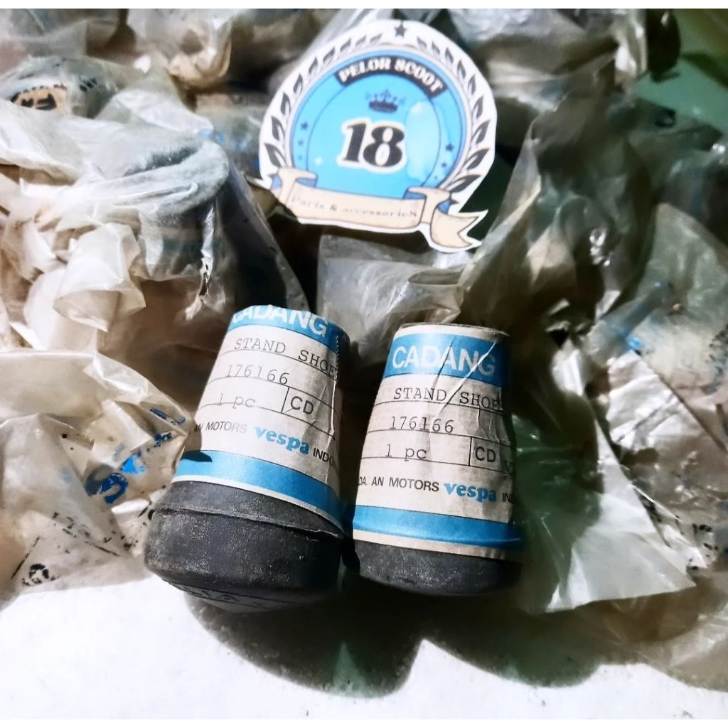 karet sepatu standar vespa danmotor biru