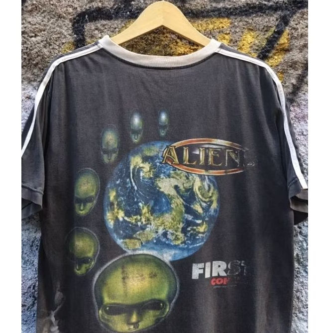 VINTAGE ALIEN WORKSHOP