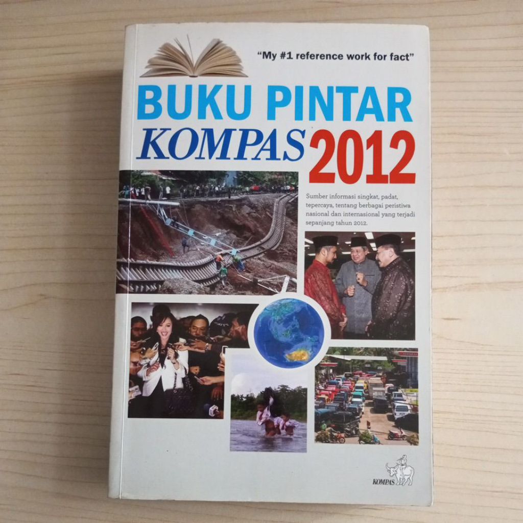 BUKU PINTAR KOMPAS 2012