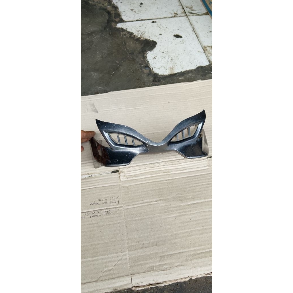 cover batok lampu kumis SATRIA FU BARONG ORI copotan/second