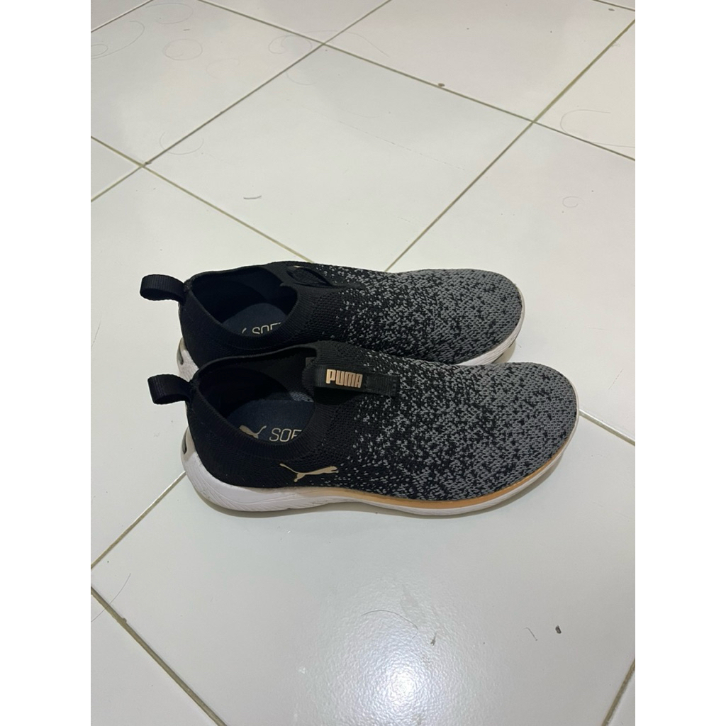 Puma Softride Remi Slip On Knit Black Gold