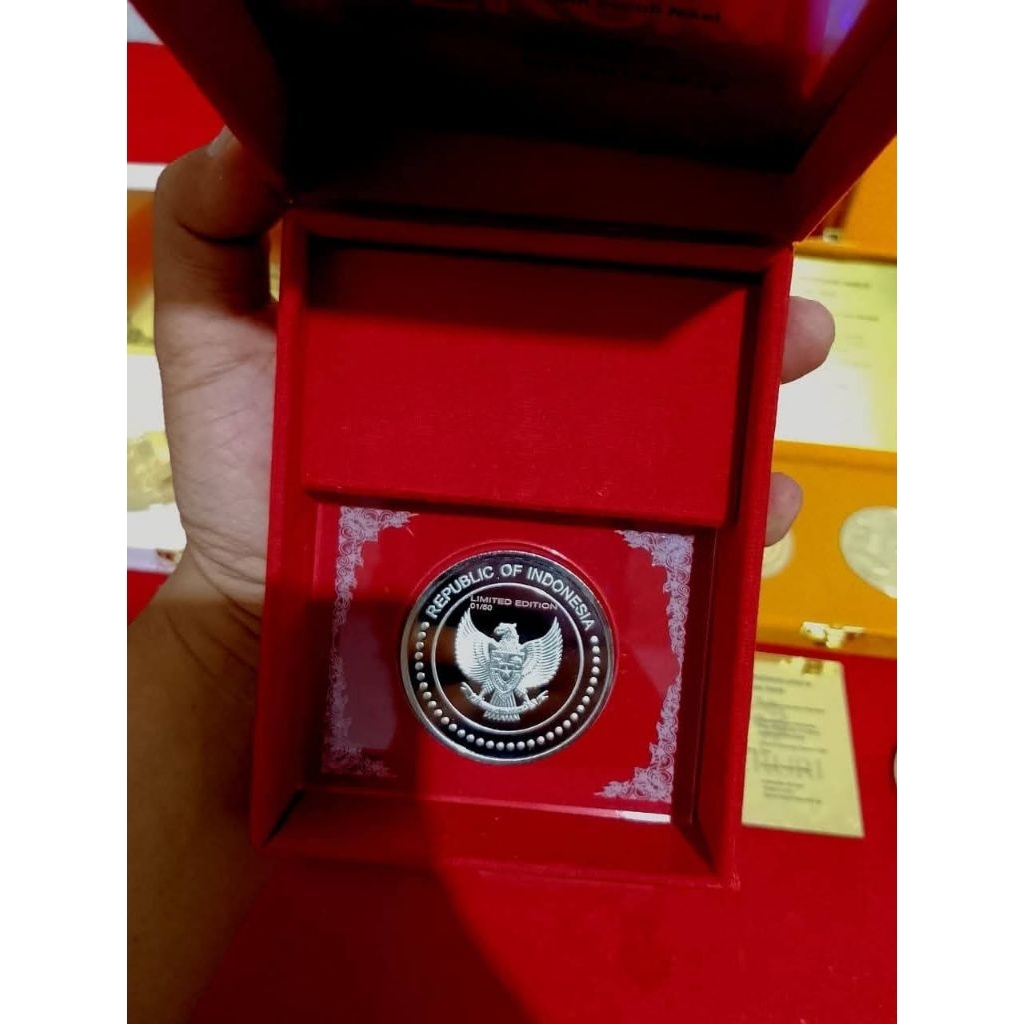 koin 75 silver Limited edition