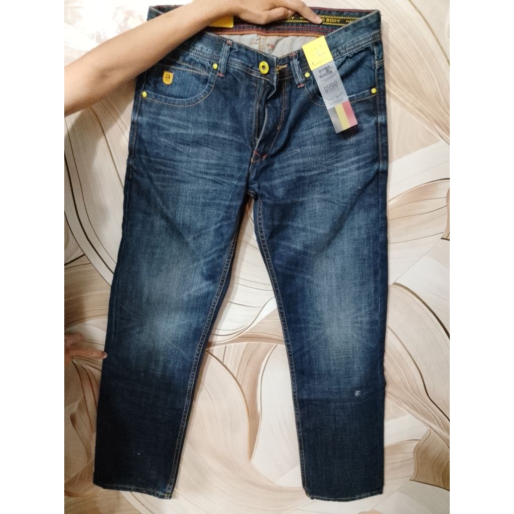 Celana Jeans Panjang Pria Hugo Body (Reject | New)