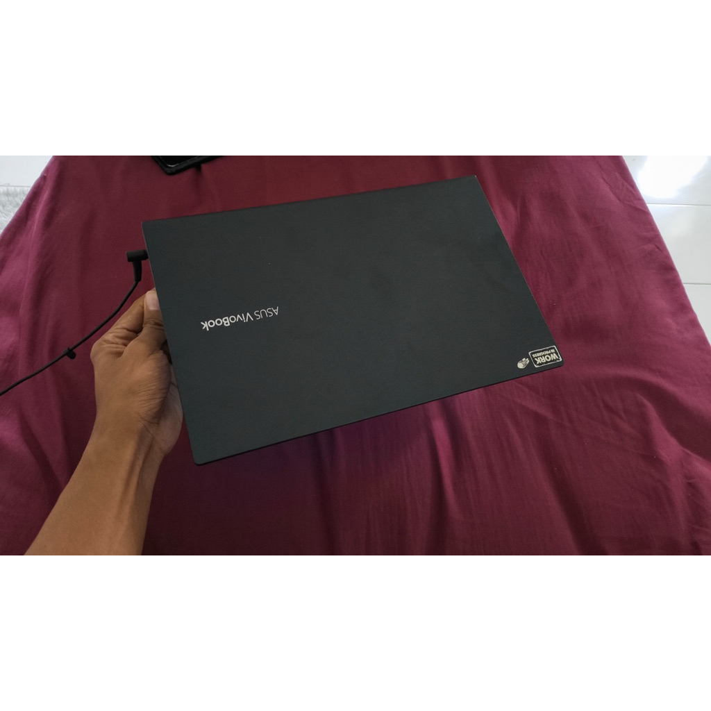 LAPTOP ASUS M413DA VIPS751 RYZEN 7 3700U 8gb 512 ssd vega 10 14.0 FHD