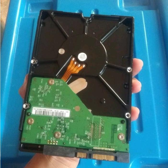 Harddisk PC komputer 1tb merk WD black