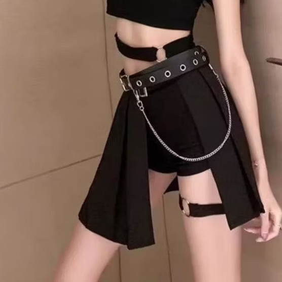 [READY] rok harajuku half dengan belt rantai