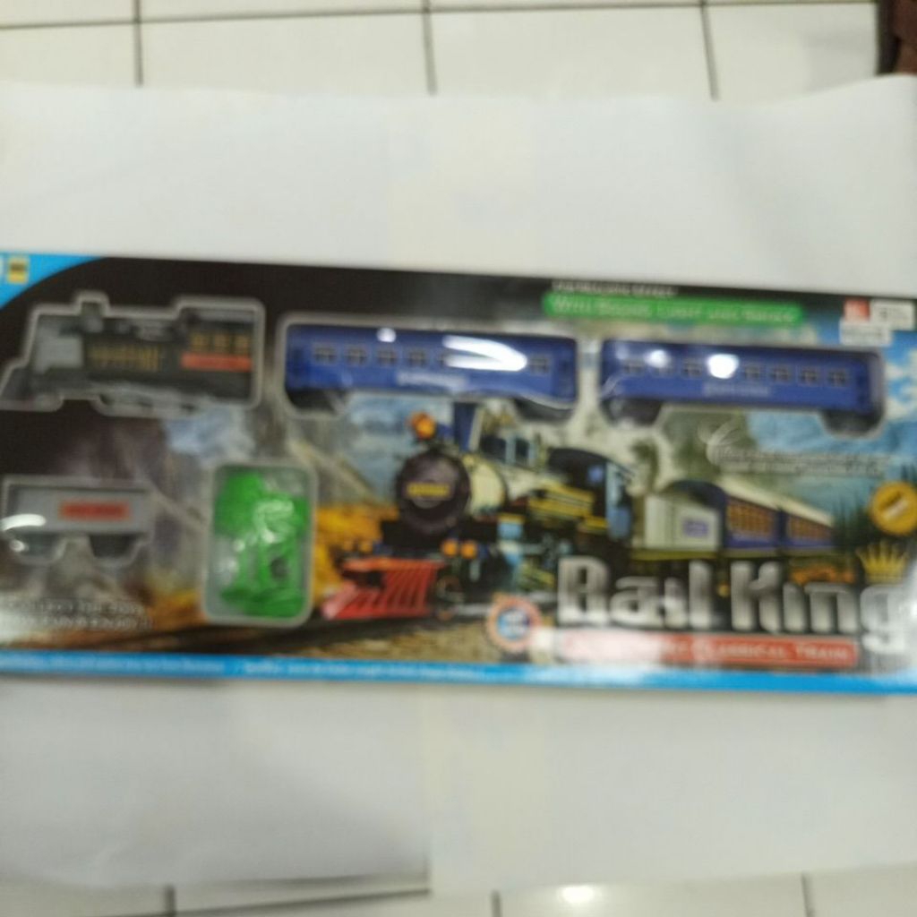 RailKing Train Kereta Besar Battery Dos