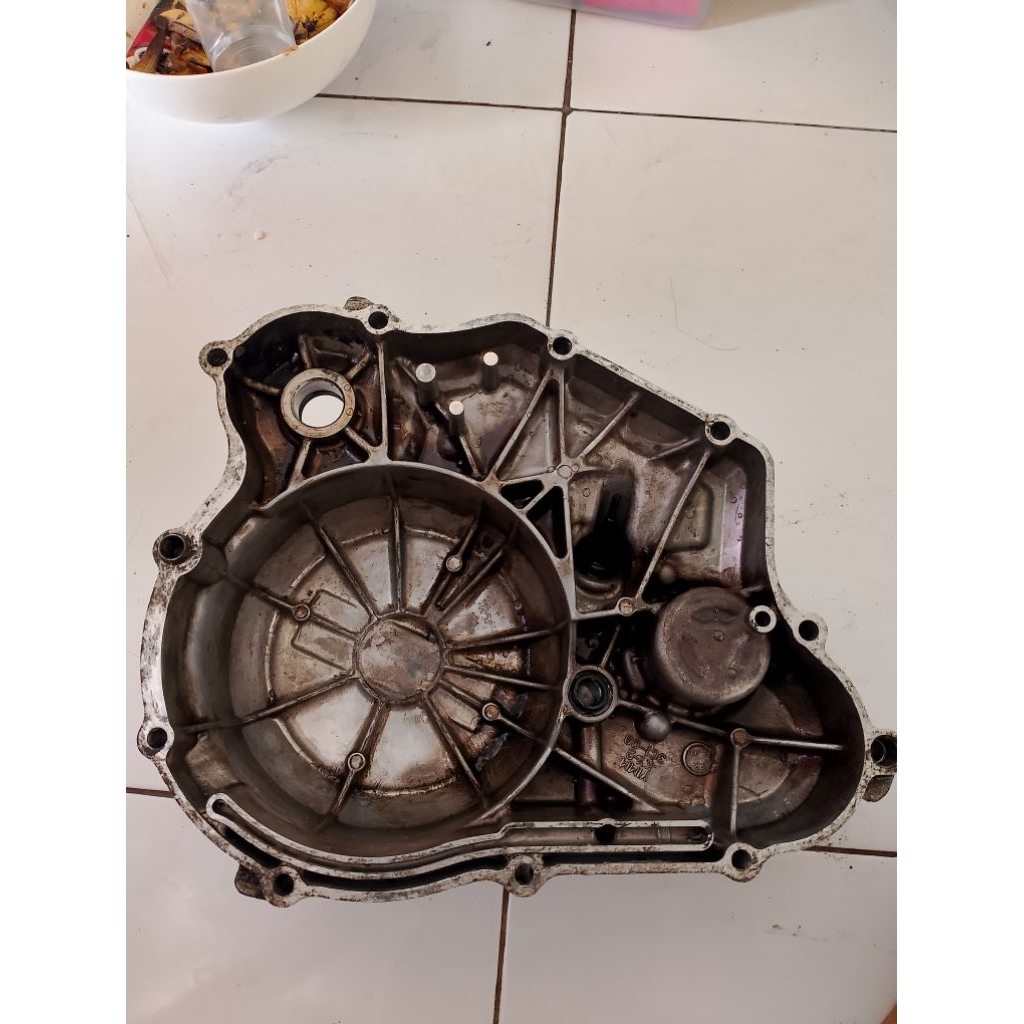 BLOK BAK KANAN MOTOR YAMAHA VIXION 3C1 ORIGINAL COPOTAN