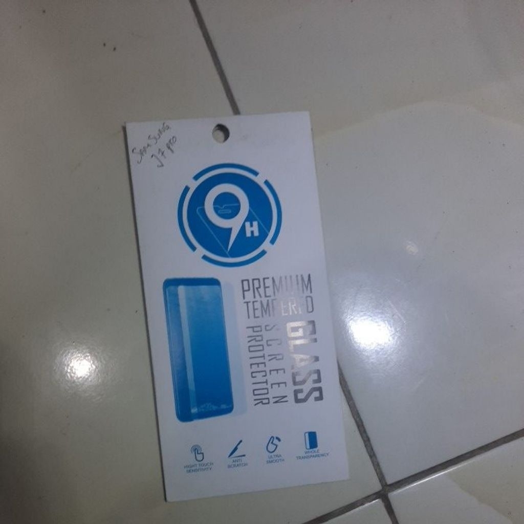 tempered glass samsung J7 pro