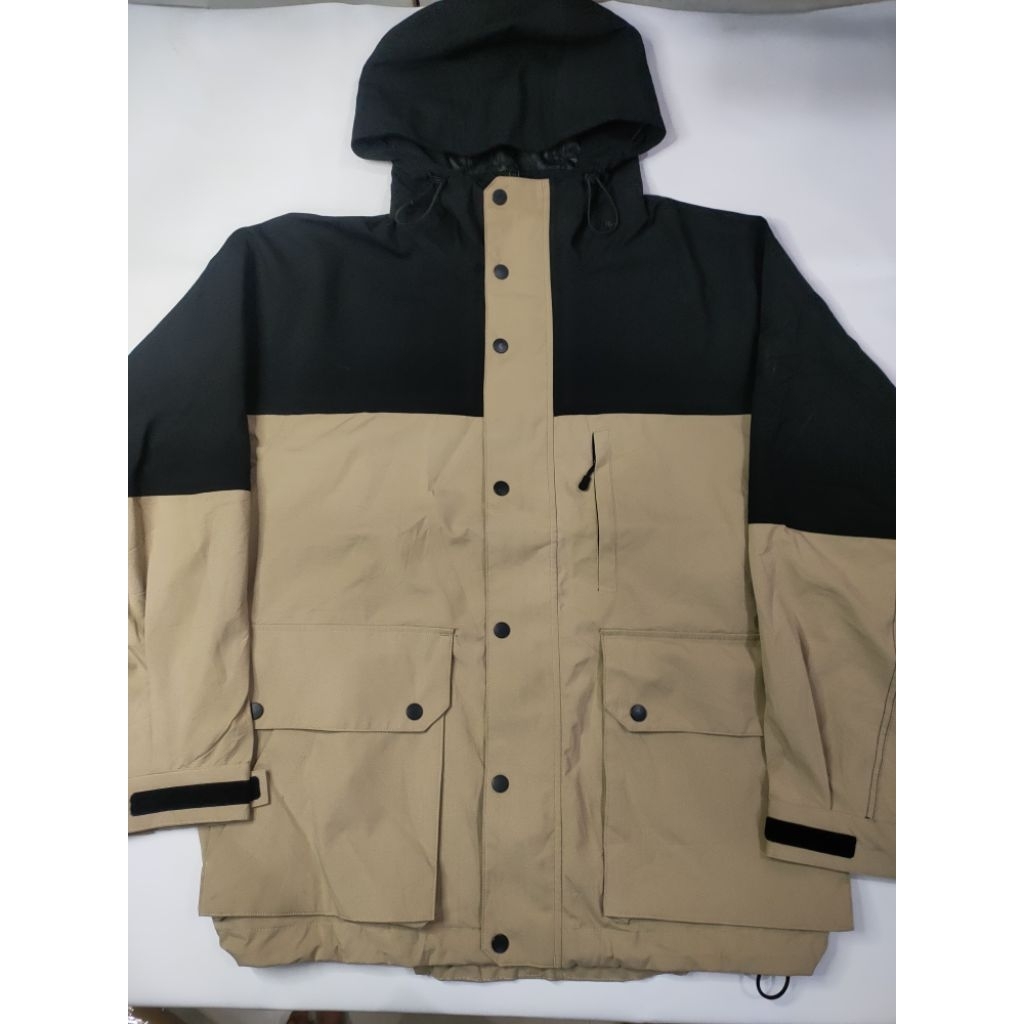 Jaket Parka GU UT Big Size