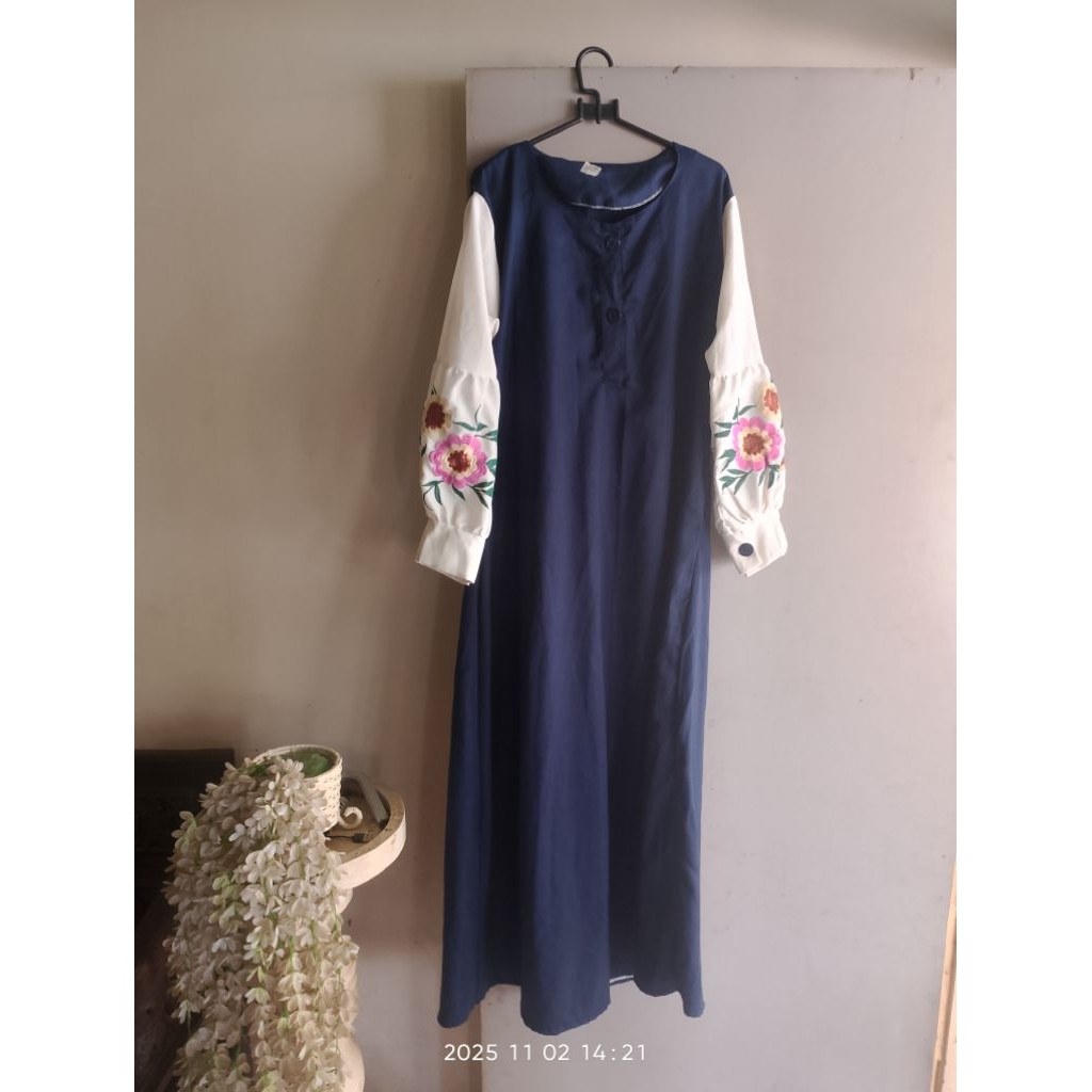 Baju dress motif bunga