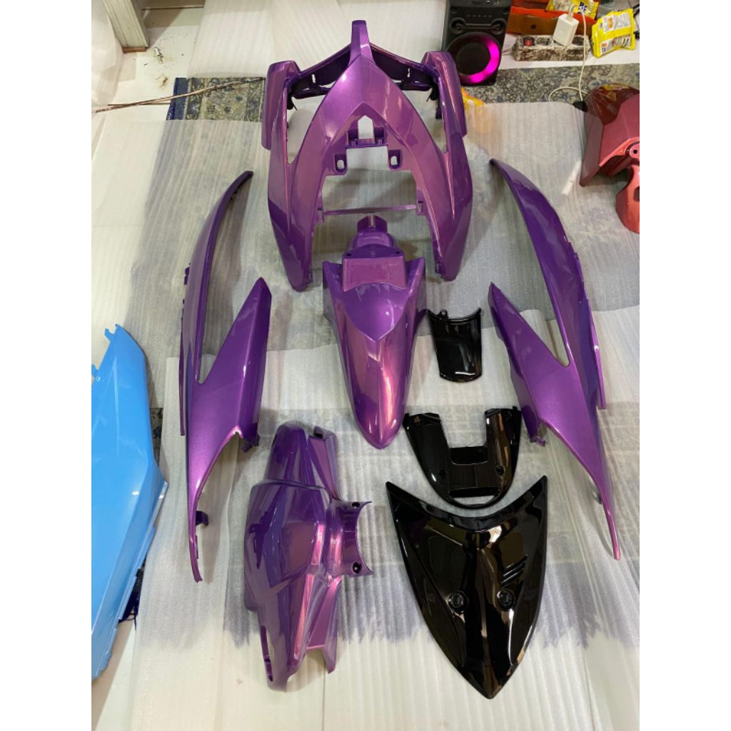 COVER BODY VARIO CW GEN1 UNGU/TARO