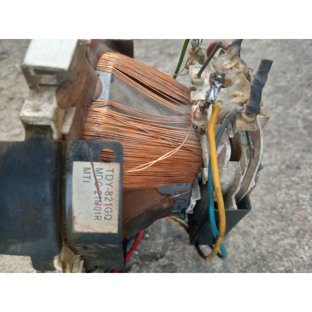 Yoke, konde TV tabung flat 21inc merk Toshiba, leher kecil, normal.