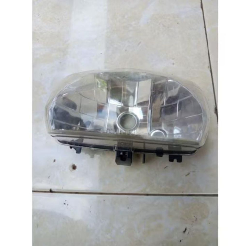 LAMPU DEPAN LEGENDA 2 REFLEKTOR LEGENDA 2 ORIGINAL