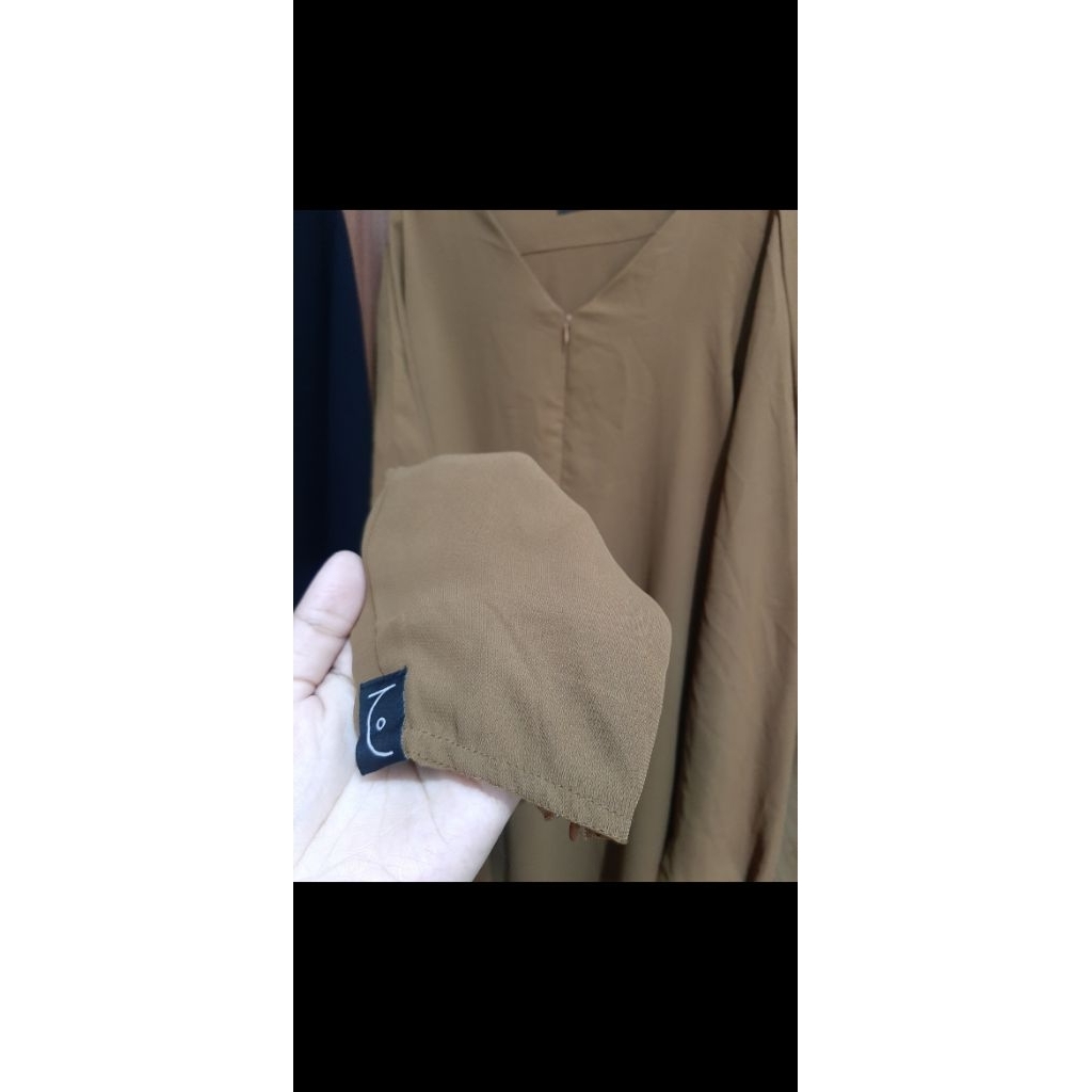 preloved shofii abaya medal bronze L aljenna