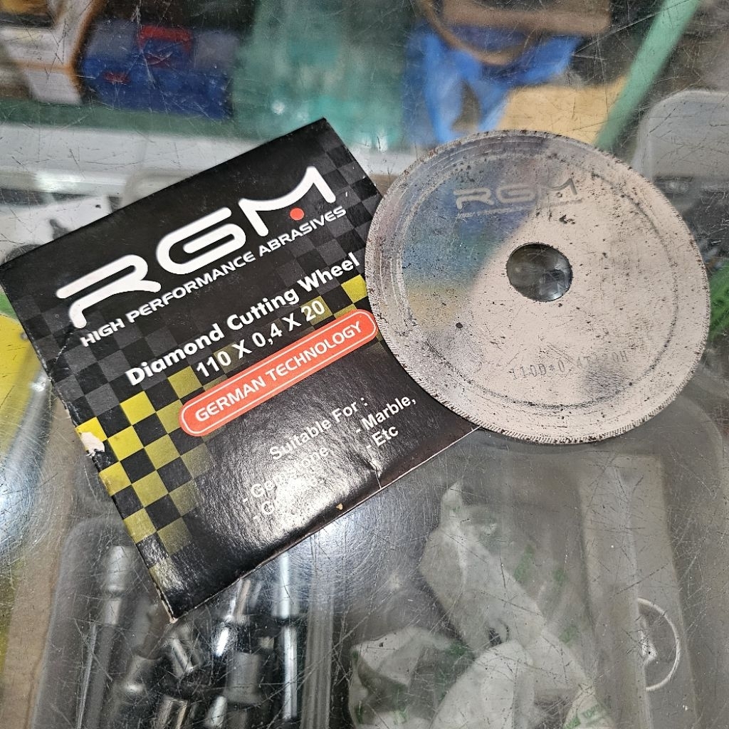 RGM DIAMOND CUTTING WHEEL 4" 105MM X TIPIS 0.4MM MATA POTONG KACA INTAN BATU AKIK 0.4 MM RGM