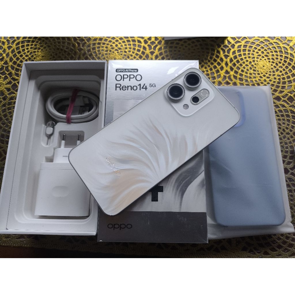 oppo reno 14 5g 12/256 second bekas seperti baru