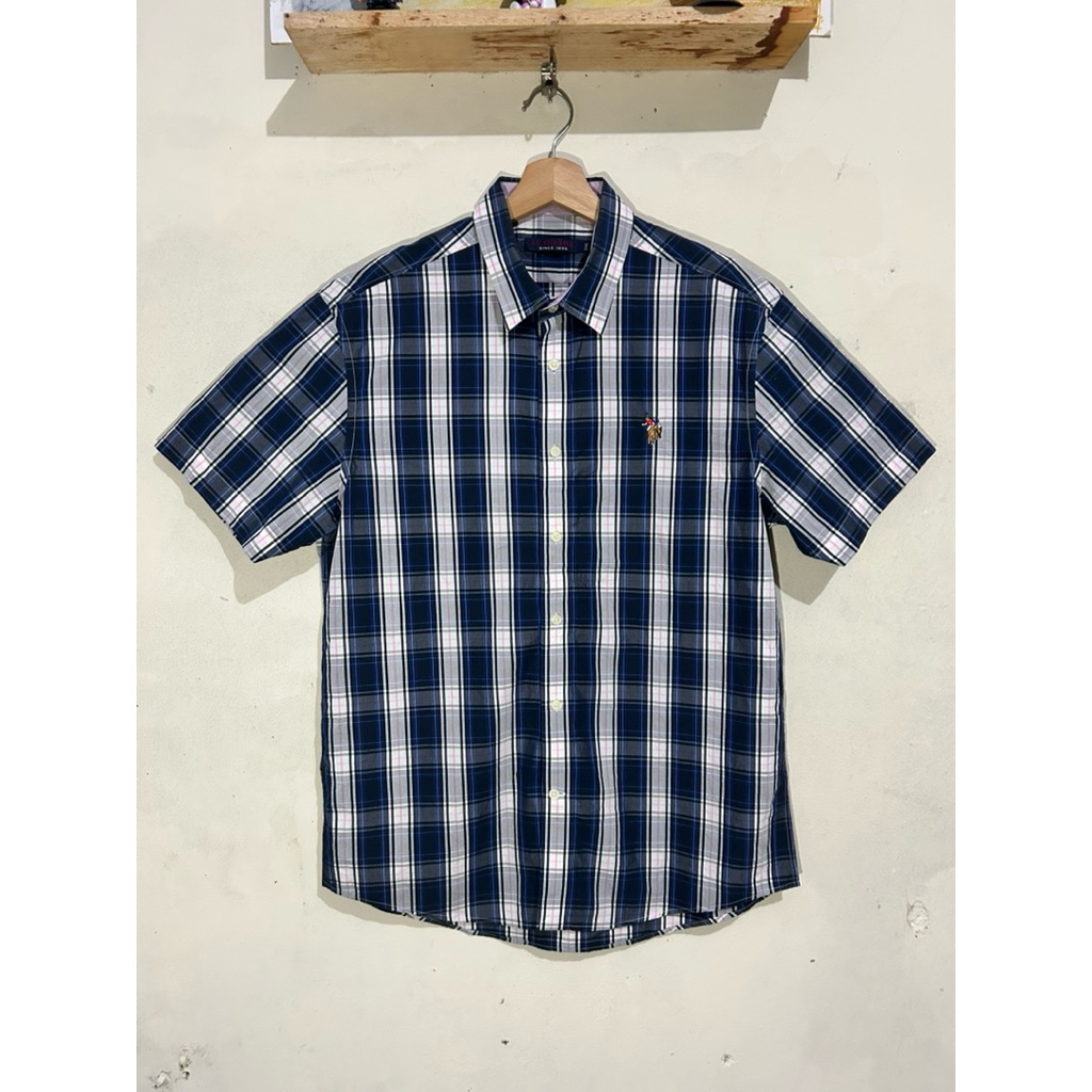 U.S. Polo ASSN shirt