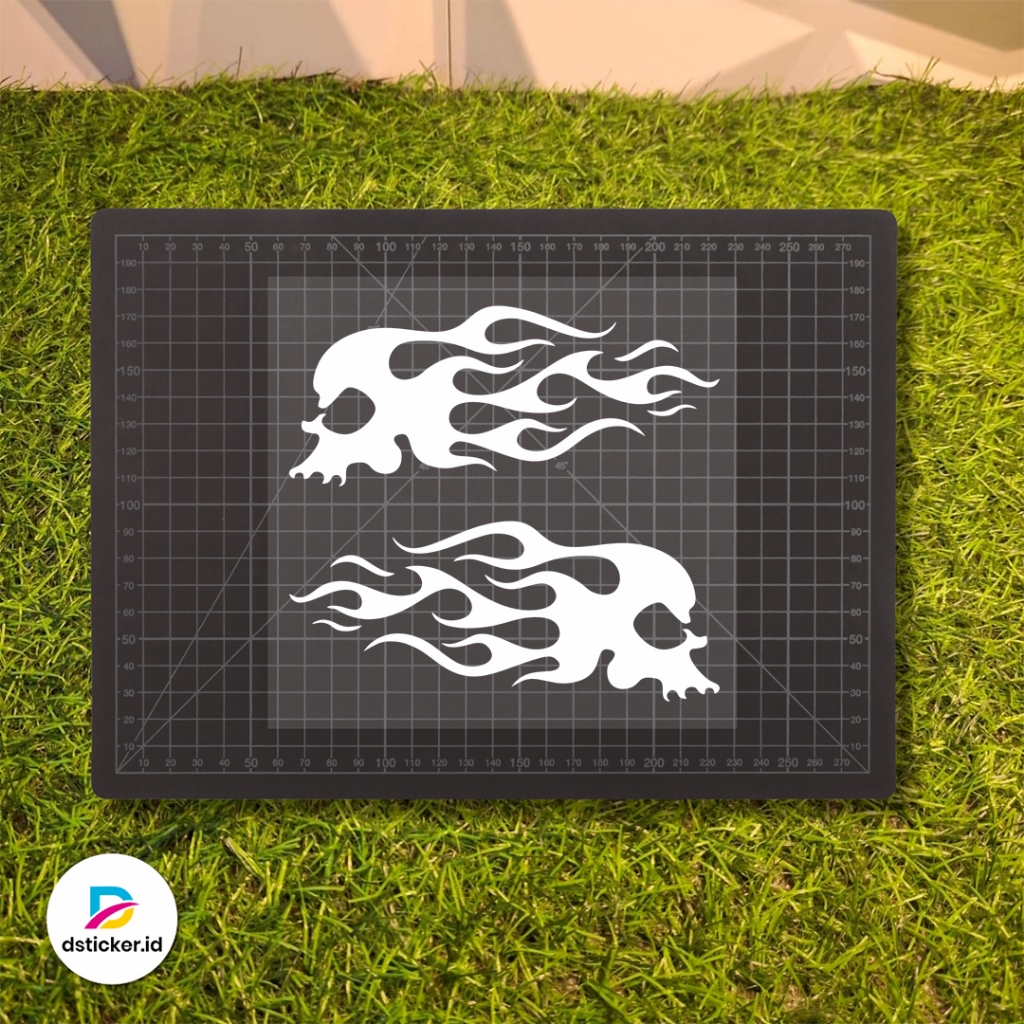 Cutting Stiker Tengkorak Api | Sticker Tahan Air Glossy Variasi Tangki Body Motor Anti Luntur