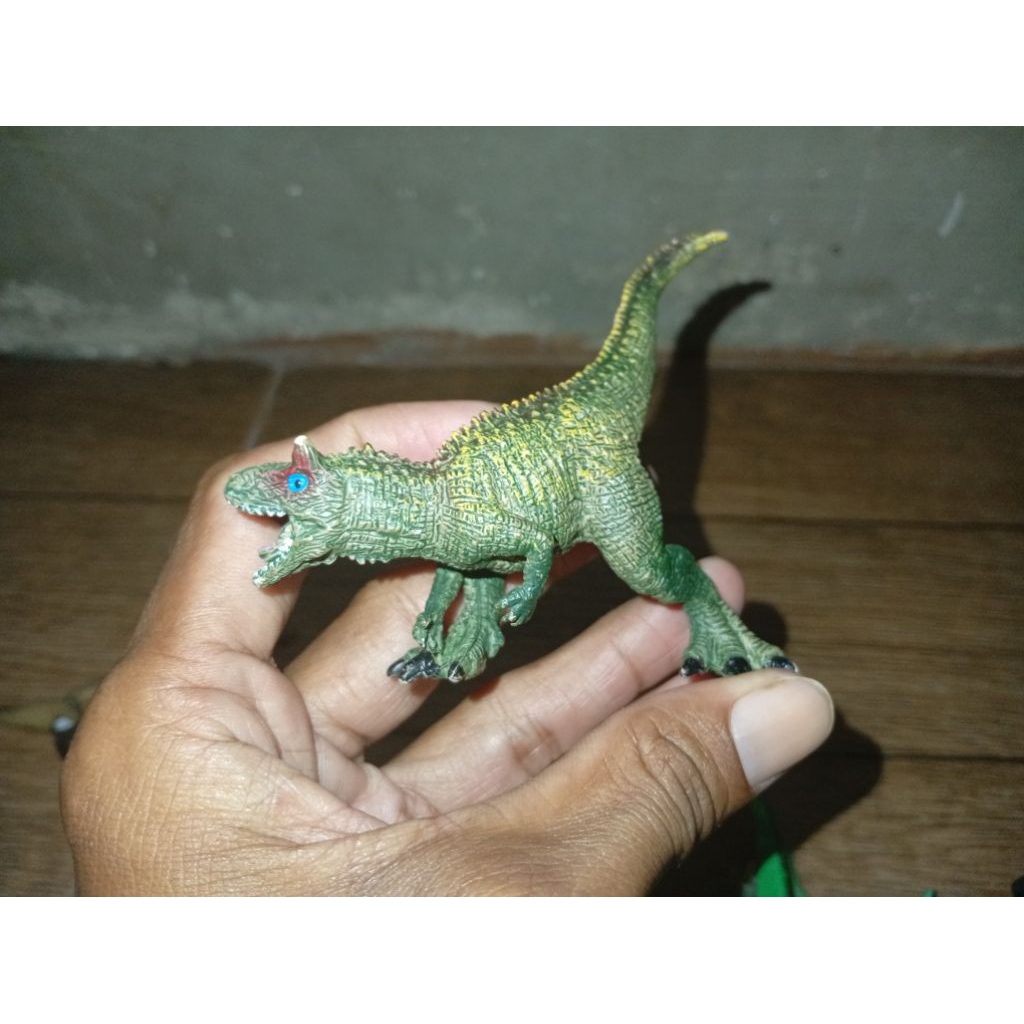 Mainan Dinosaurus Karet kecil bekas/second satuan