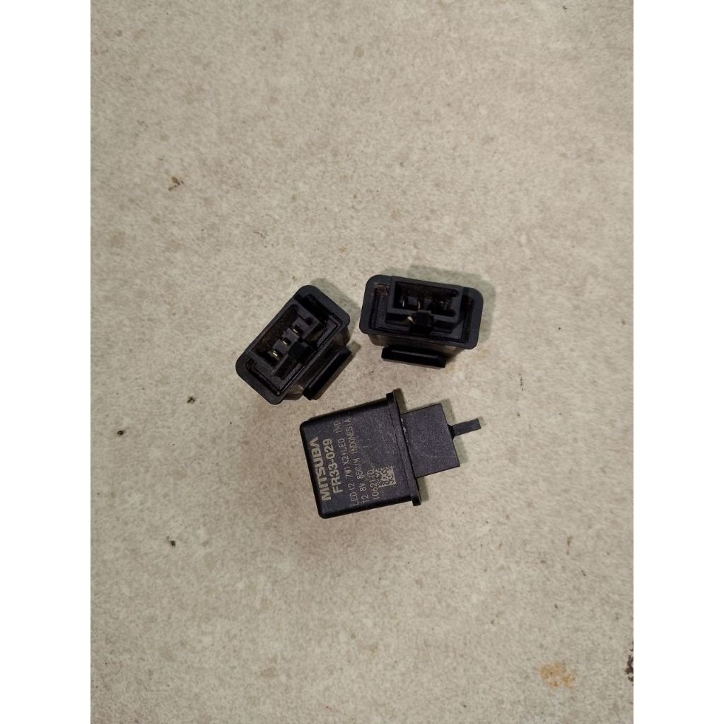 Flasher Sein CBR 150R - Relay Comp LED Winker CBR 150R Original