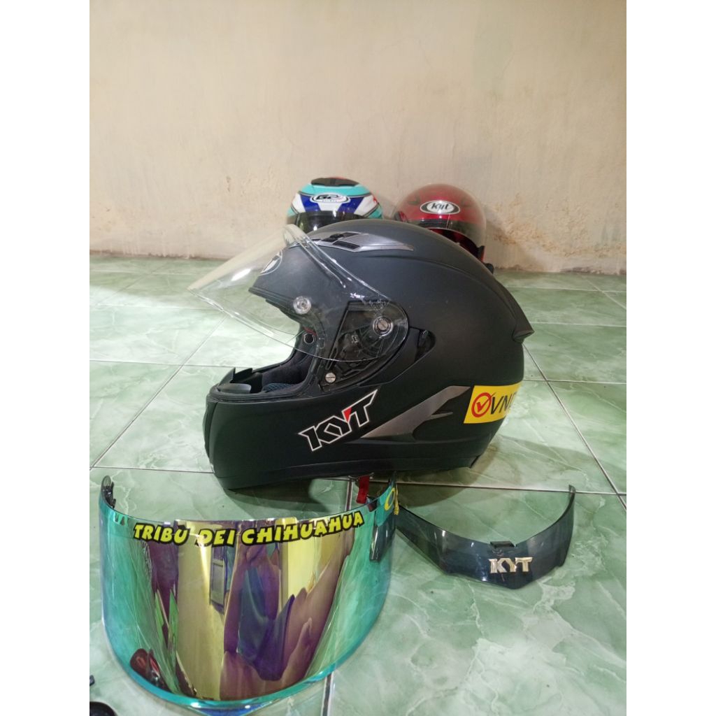 Helm KYT Falcon 2 /KYT falcon ||