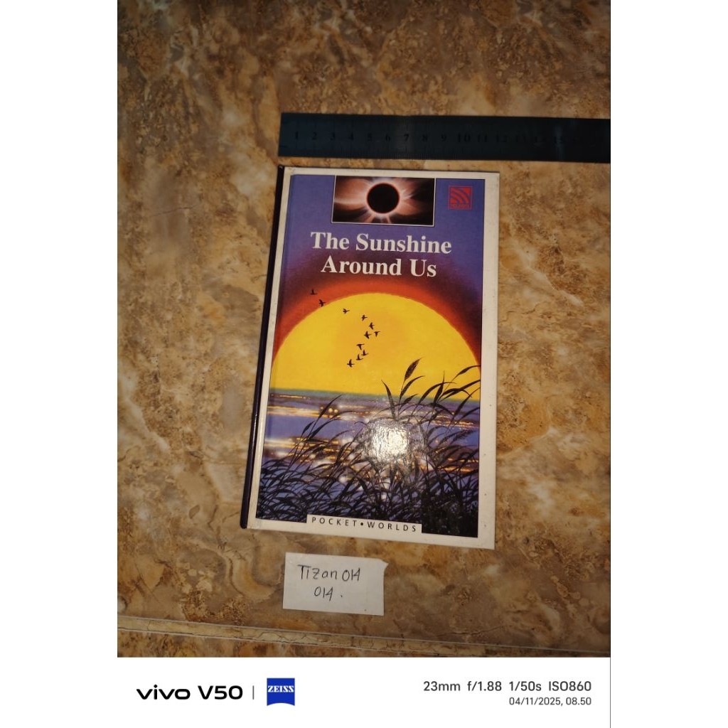 Buku The Sunshine Around Us - Pocket Worlds