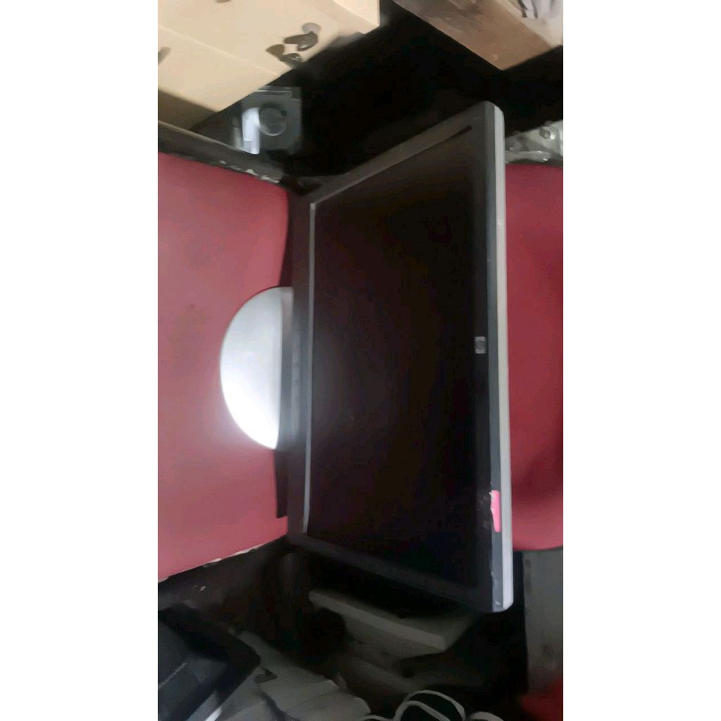 monitor komputer hp 17 in normal