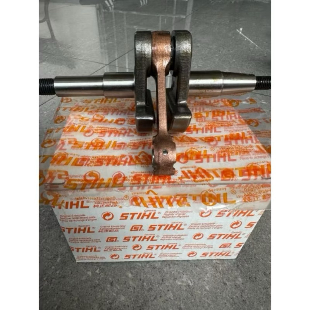 Crankshaft / Kruk As Mesin Gergaji Kayu 5800 Stihl Original