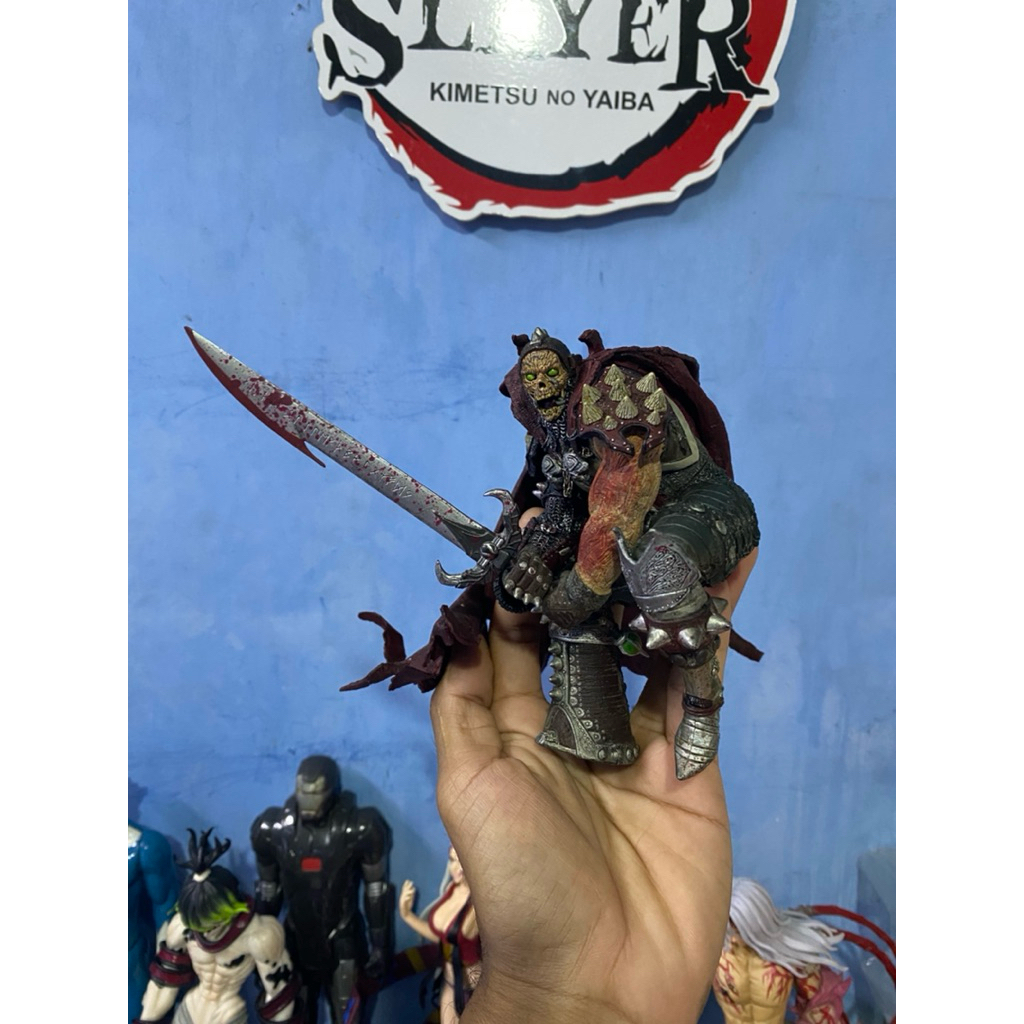 Mainan Figure Medieval Spawn ll Ori McFarlane WYSIWYG