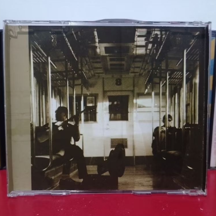 CD Glenn Fredly Selamat Pagi, Dunia Cover Belakang/Back Cover