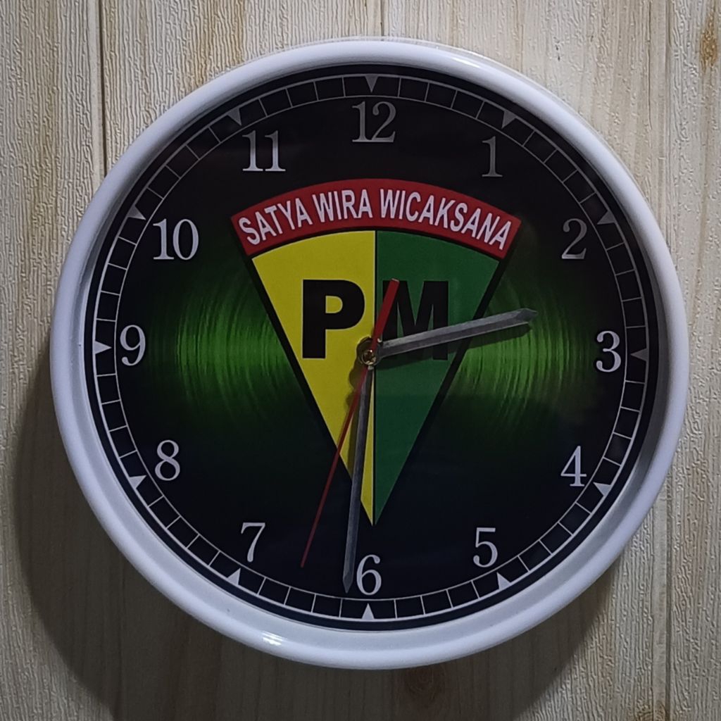 JAM DINDING POLISI MILITER 25CM
