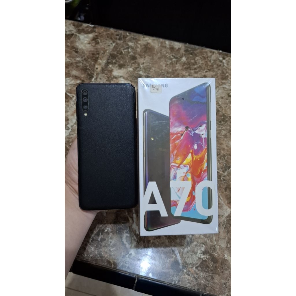 SAMSUNG GALAXY A70 8/128 NORMAL MULUS