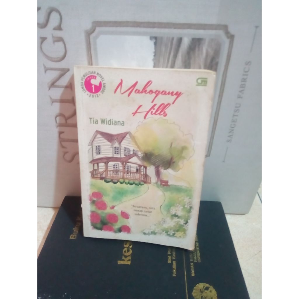ORIGINAL NOVEL MAHOGANY HILLS BY TIA WIDIANA