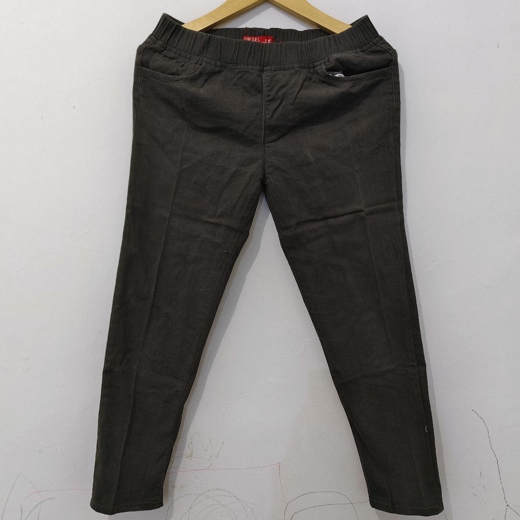 PL Celana Chinos Diesel House